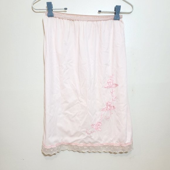 ❤️Vintage 70's Pastel Pink Lace Floral Embroidered Scallop Trim Skirt Slip - Picture 2 of 7